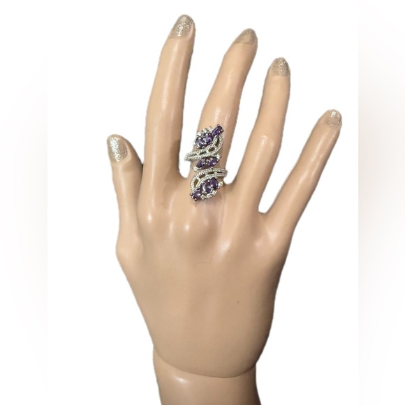 Elegant Purple and Silver Women's Ring - Picture 4 of 4